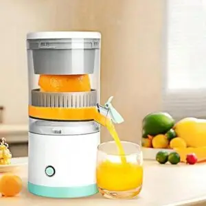 Zoom orange juicer with battery and Type C charger – fresh orange juice and other fruit juices anytime, anywhere